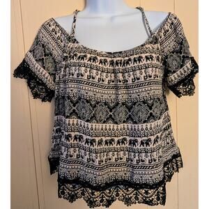 Be Cool Off The Shoulder Tribal Print Cropped Top Size L BOHO Y2K Cottagecore